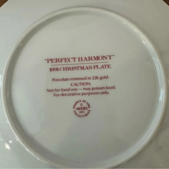 Avon Perfect Harmony 1991 Gold Trimmed Vintage Decor Plate - Picture 7 of 7